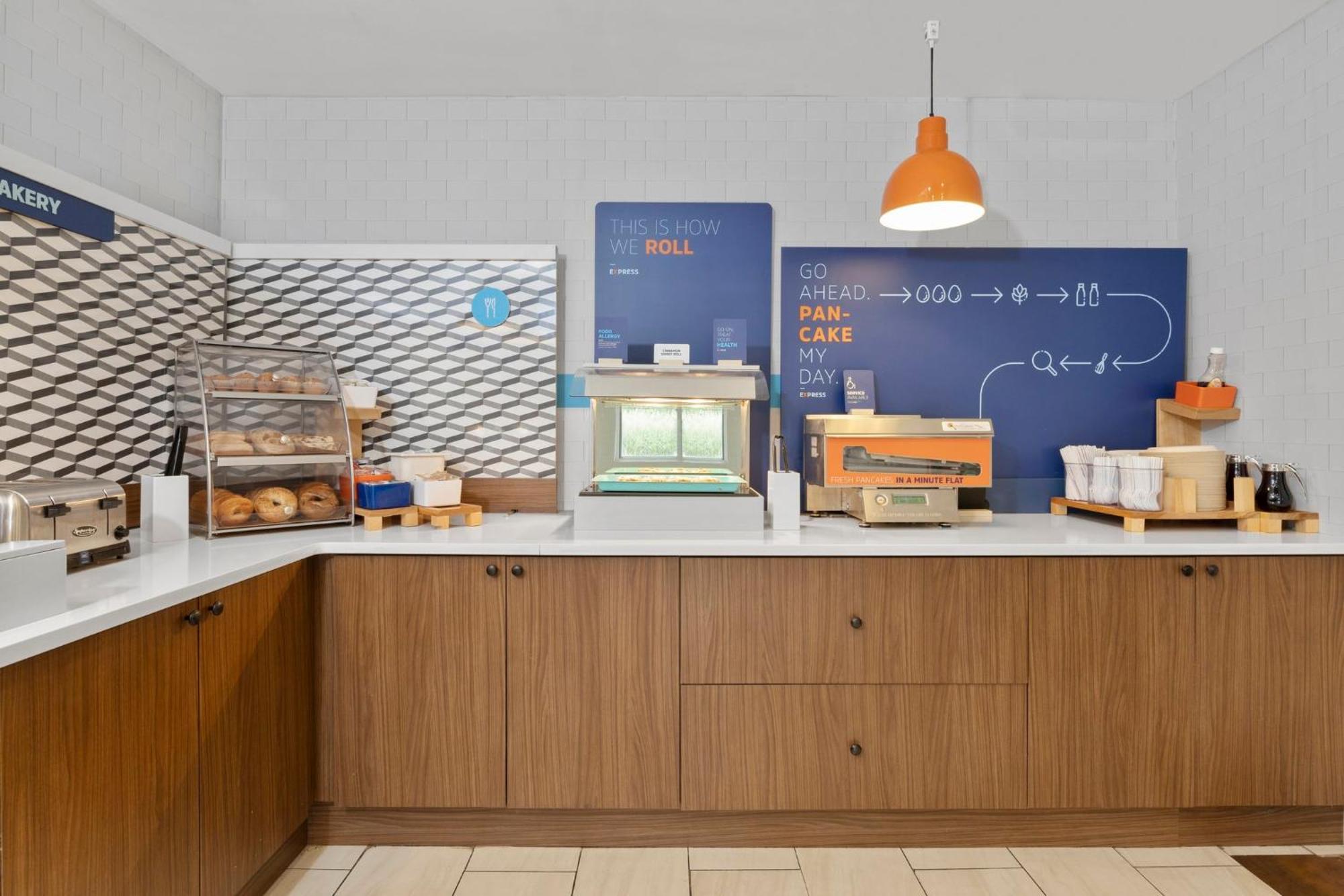 Holiday Inn Express Hotel & Suites West Coxsackie By Ihg Eksteriør billede